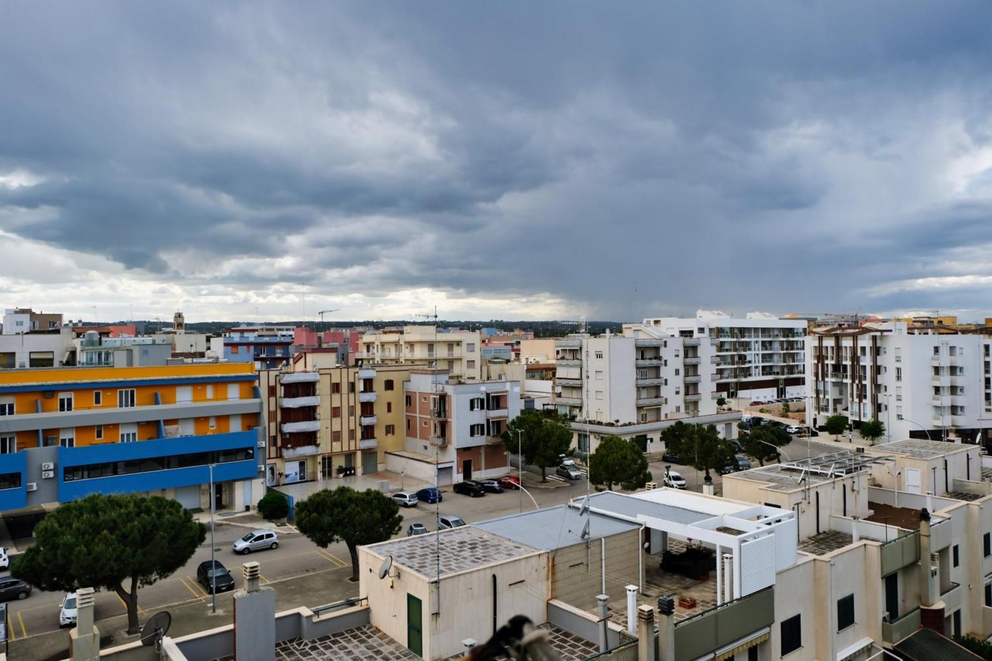Mare Mary - Appartamento Vista Mare A Monopoli Exterior photo